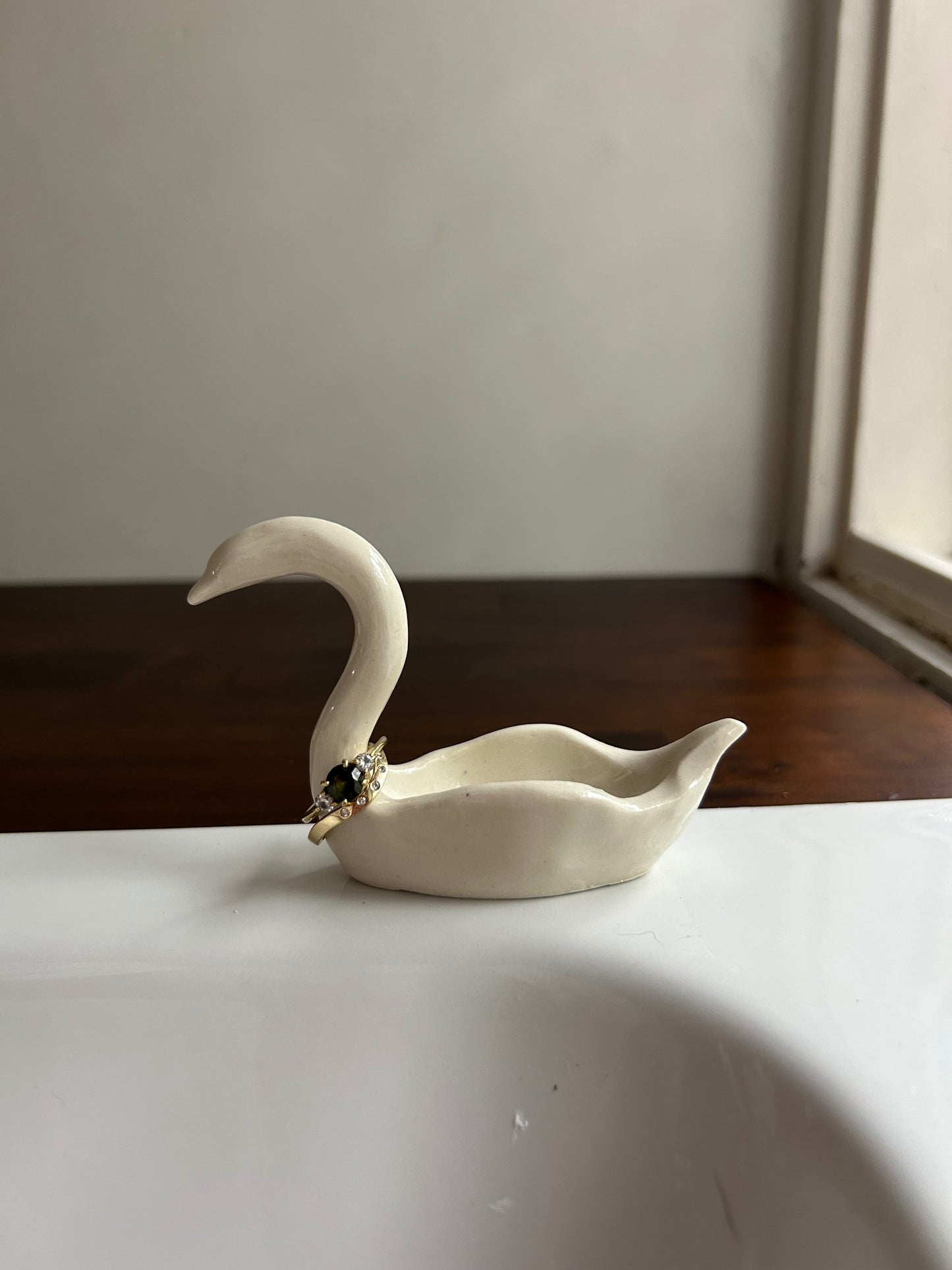 Swan Ring Holder