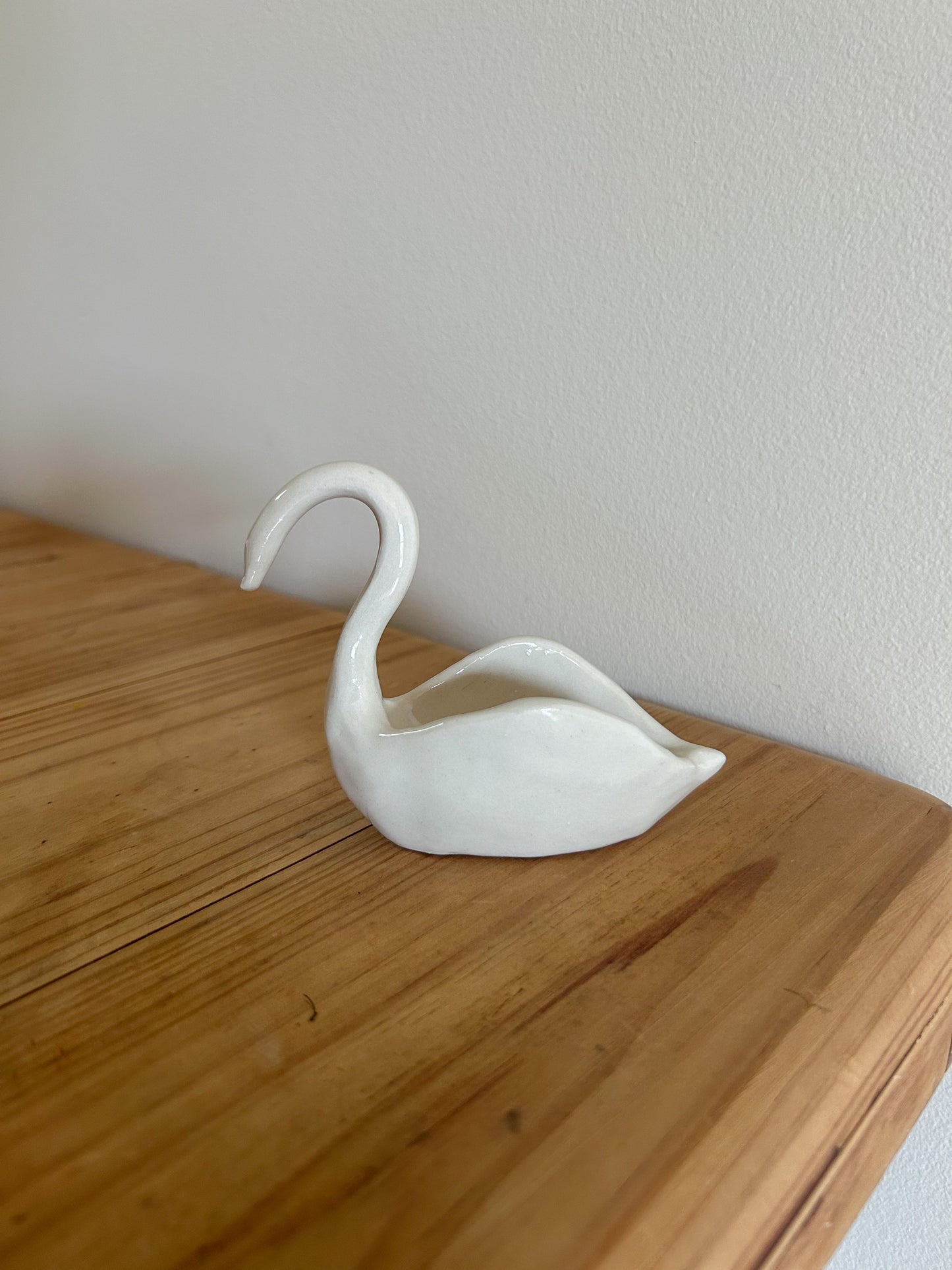 Swan Ring Holder