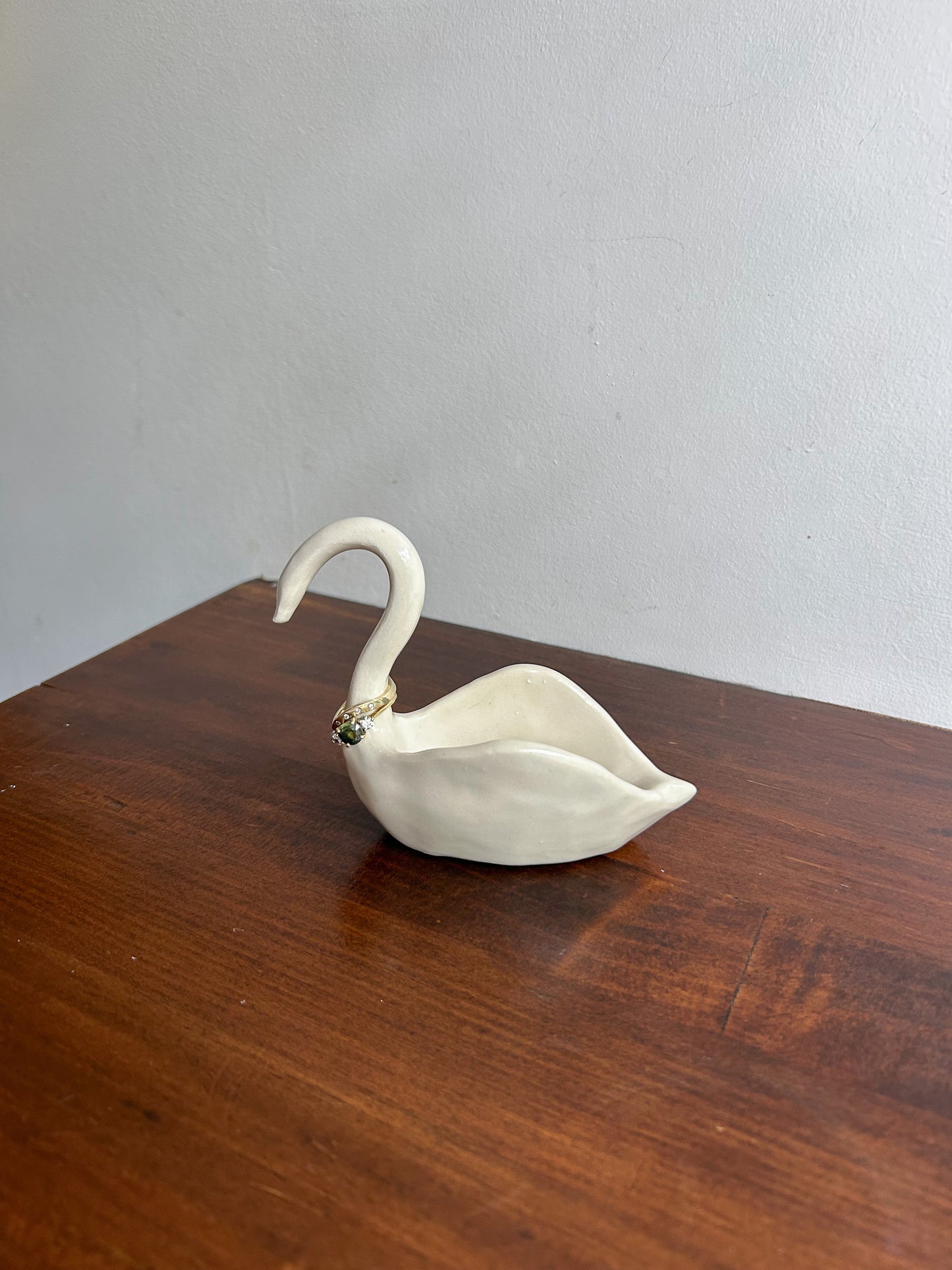 Swan Ring Holder