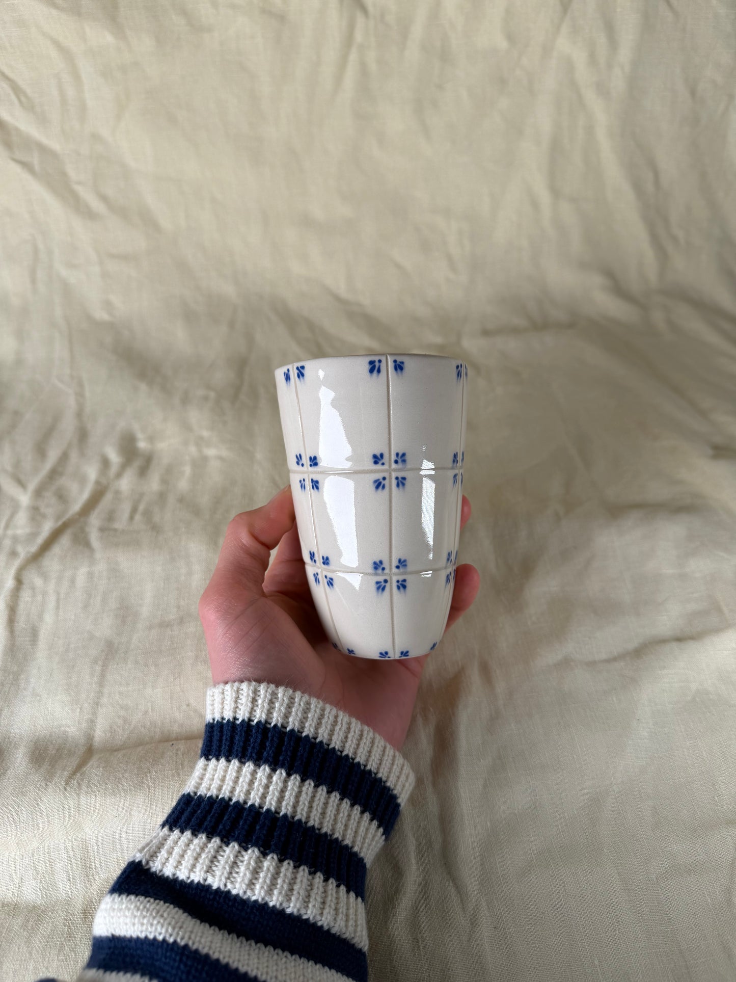 SECOND - 'Delft' On the Go Cup