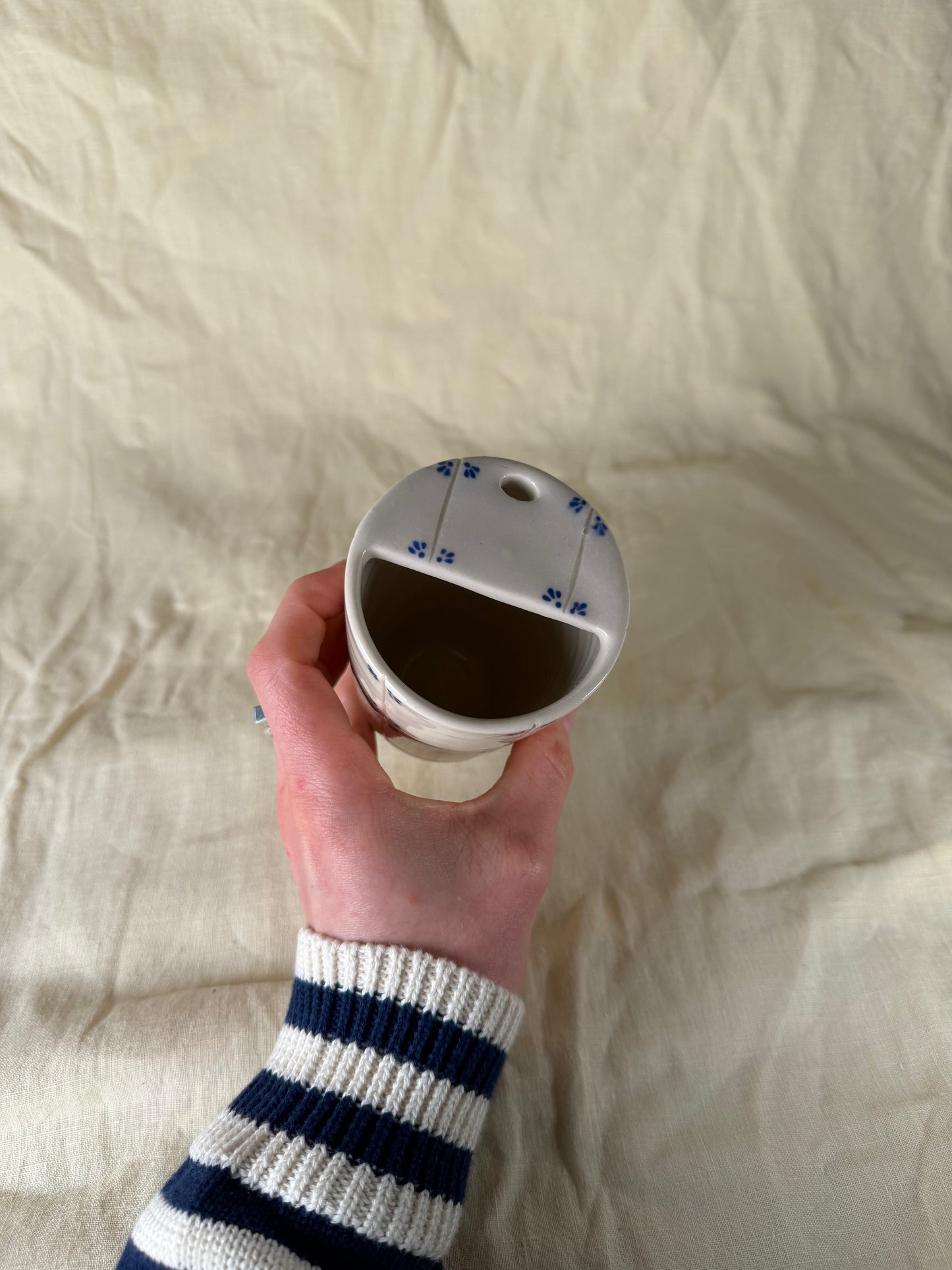 SECOND - 'Delft' On the Go Cup