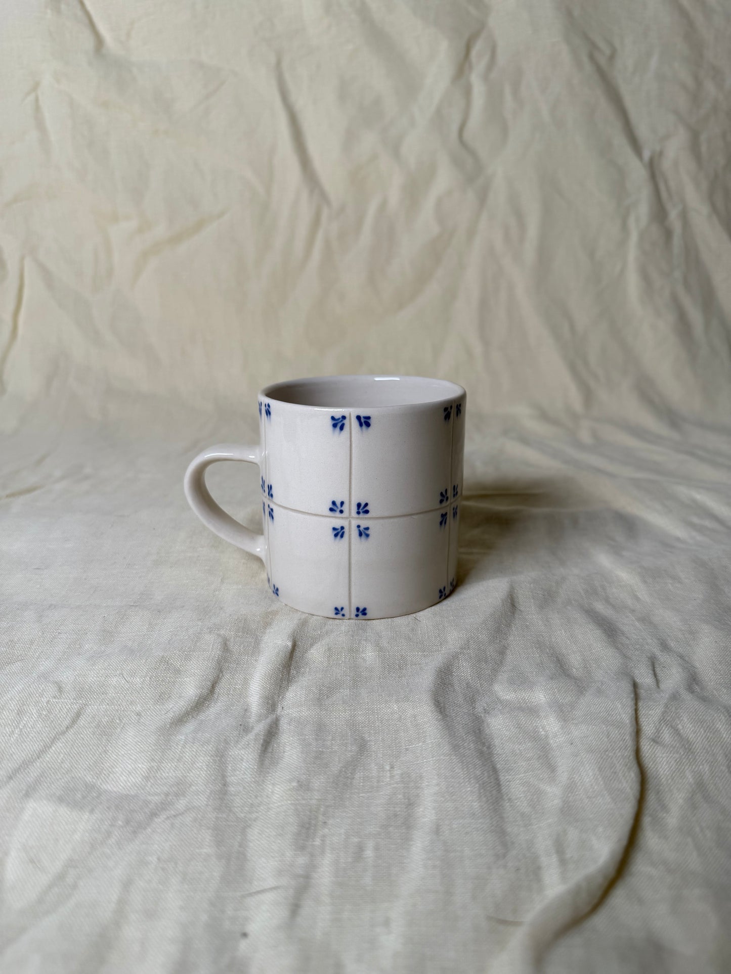 SECOND - Delft Mug (Small Handle)