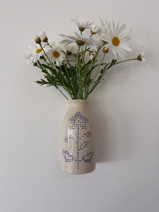 Floral Lace Vase - Wall Hanging