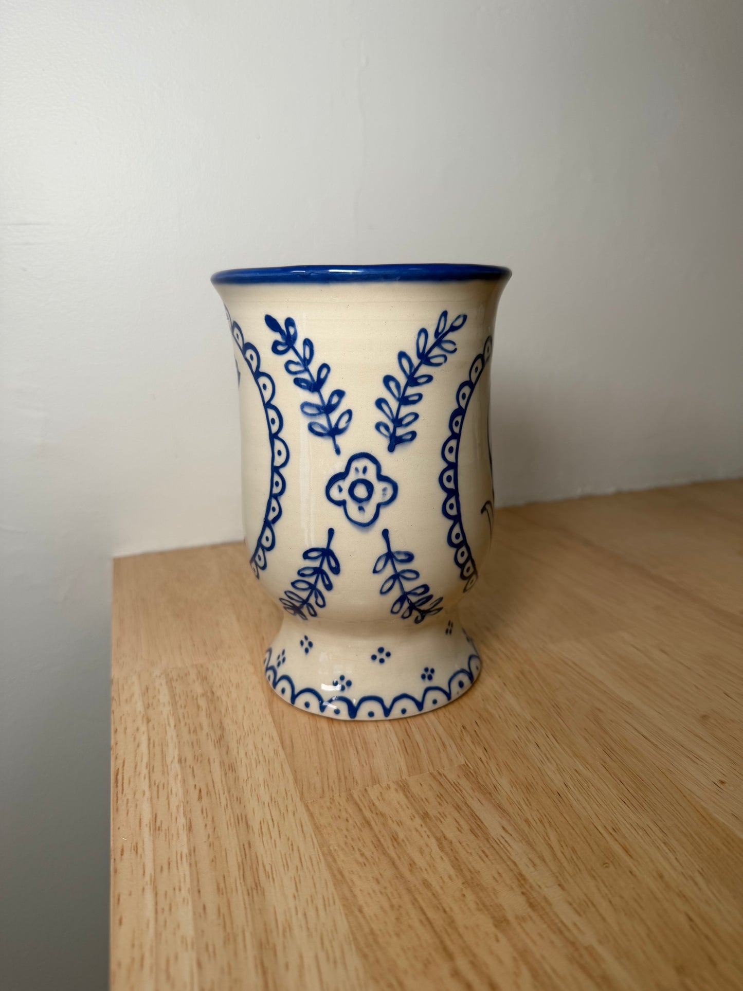 Vase no. 2 Delft Motif