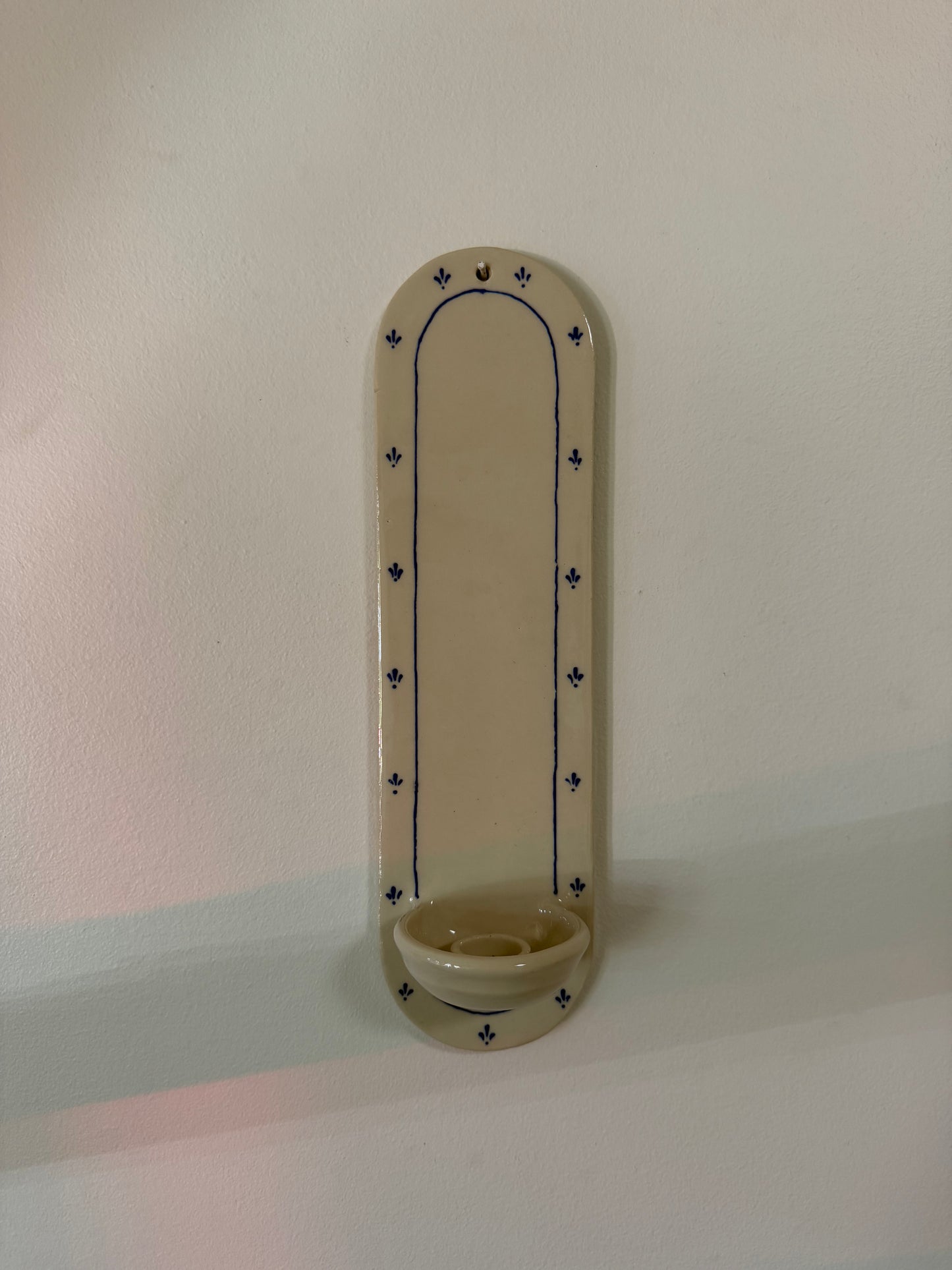 Palmette Edge Sconce