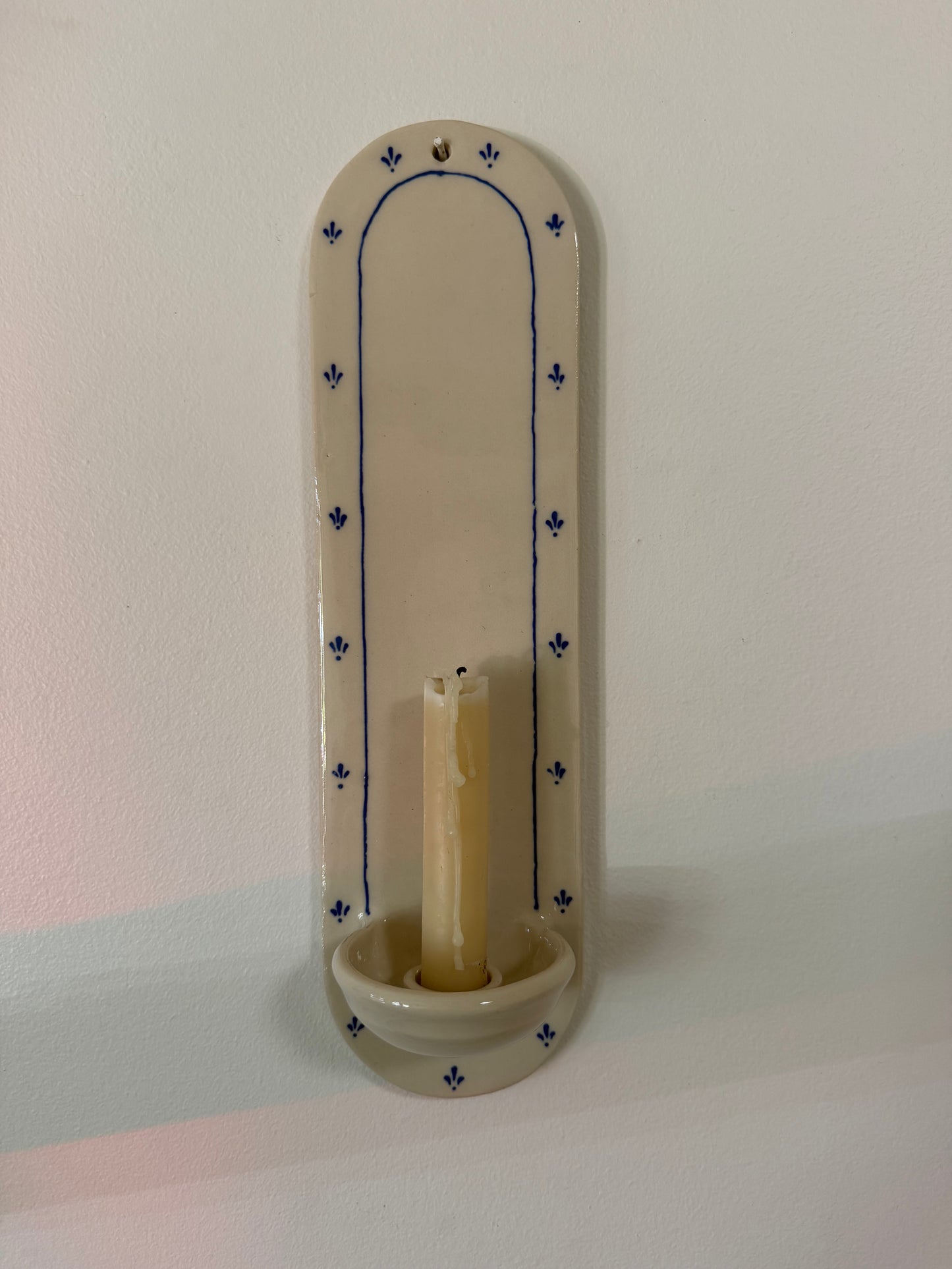 Palmette Edge Sconce