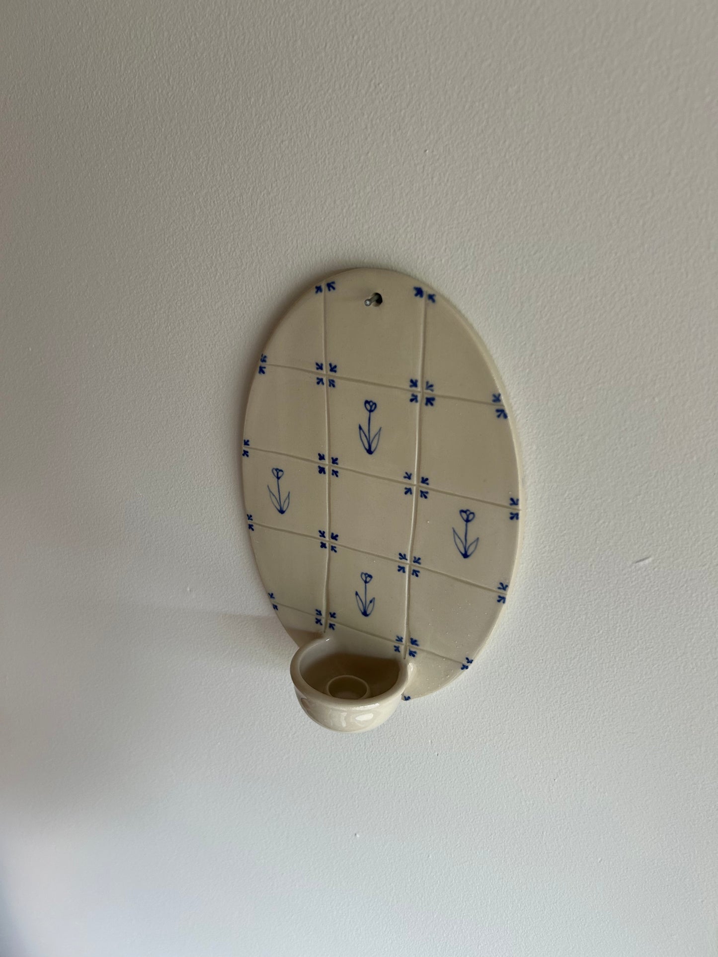 Delft Candle Oval Sconce - Tulip