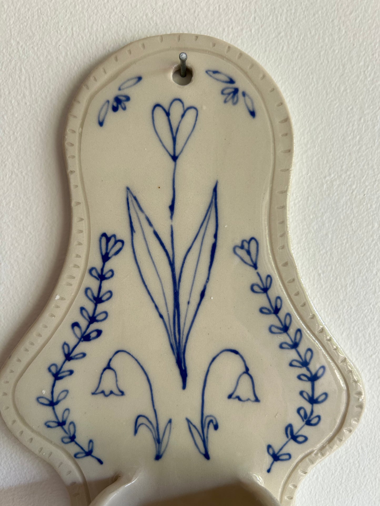 Folk Tea Light Candle Curved Sconce