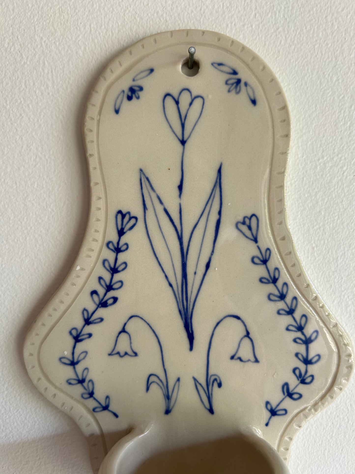 Folk Tea Light Candle Curved Sconce